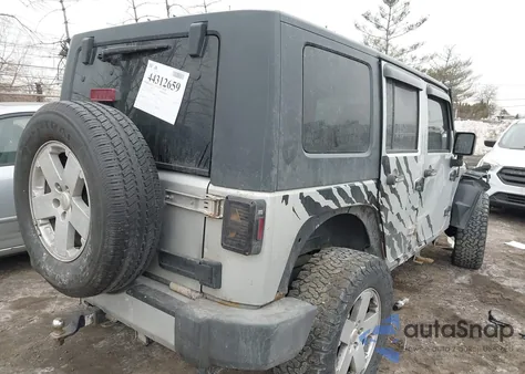 2007 Jeep Wrangler Unlimited Sahara из США, поврежденный, VIN 1J8GA59177L157496